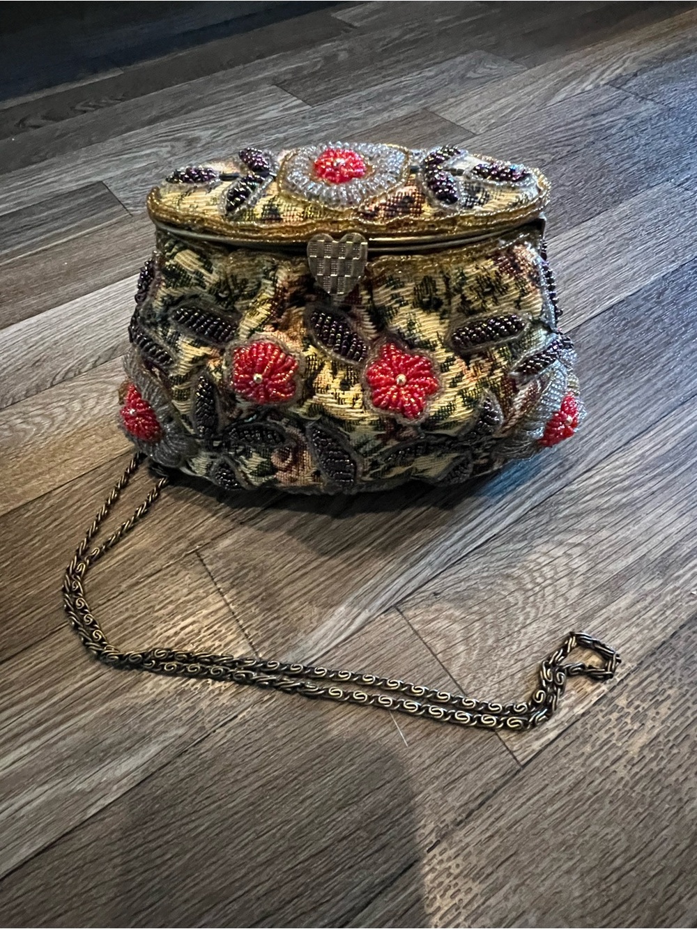 Vintage Beaded Floral Bag in Multi-Color